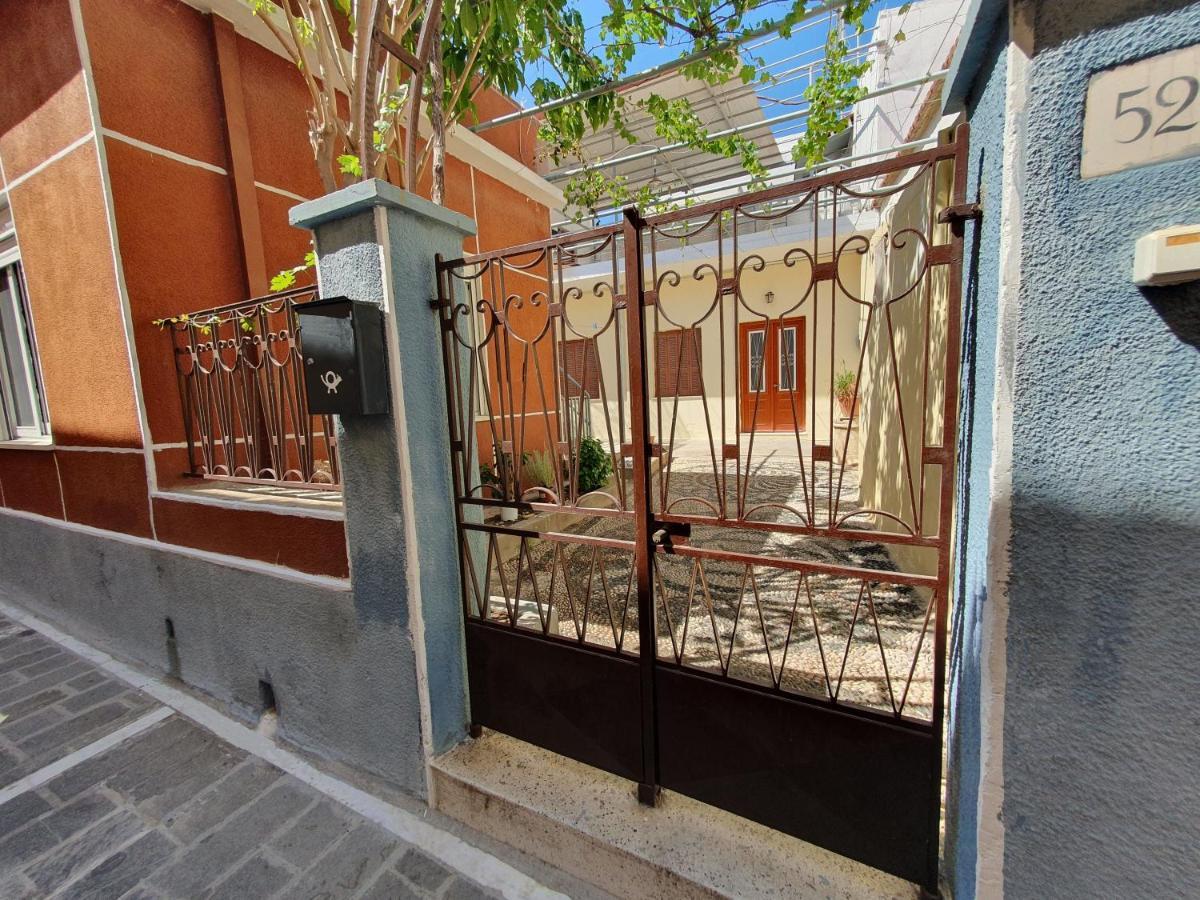 Vila Yiannis Sokaki Detached House Rhodes City Exteriér fotografie